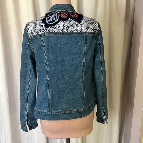 Market & Spruce Jackets & Blazers - Market & Spruce Blue Jean Jacket Tailored Fit
Indigo fabric M